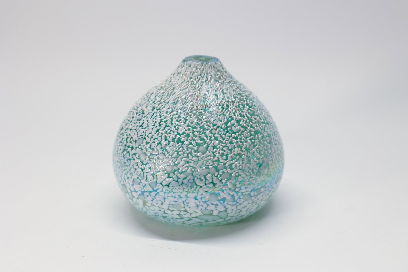 Spatterware Glass Vase, Unsigned - 2