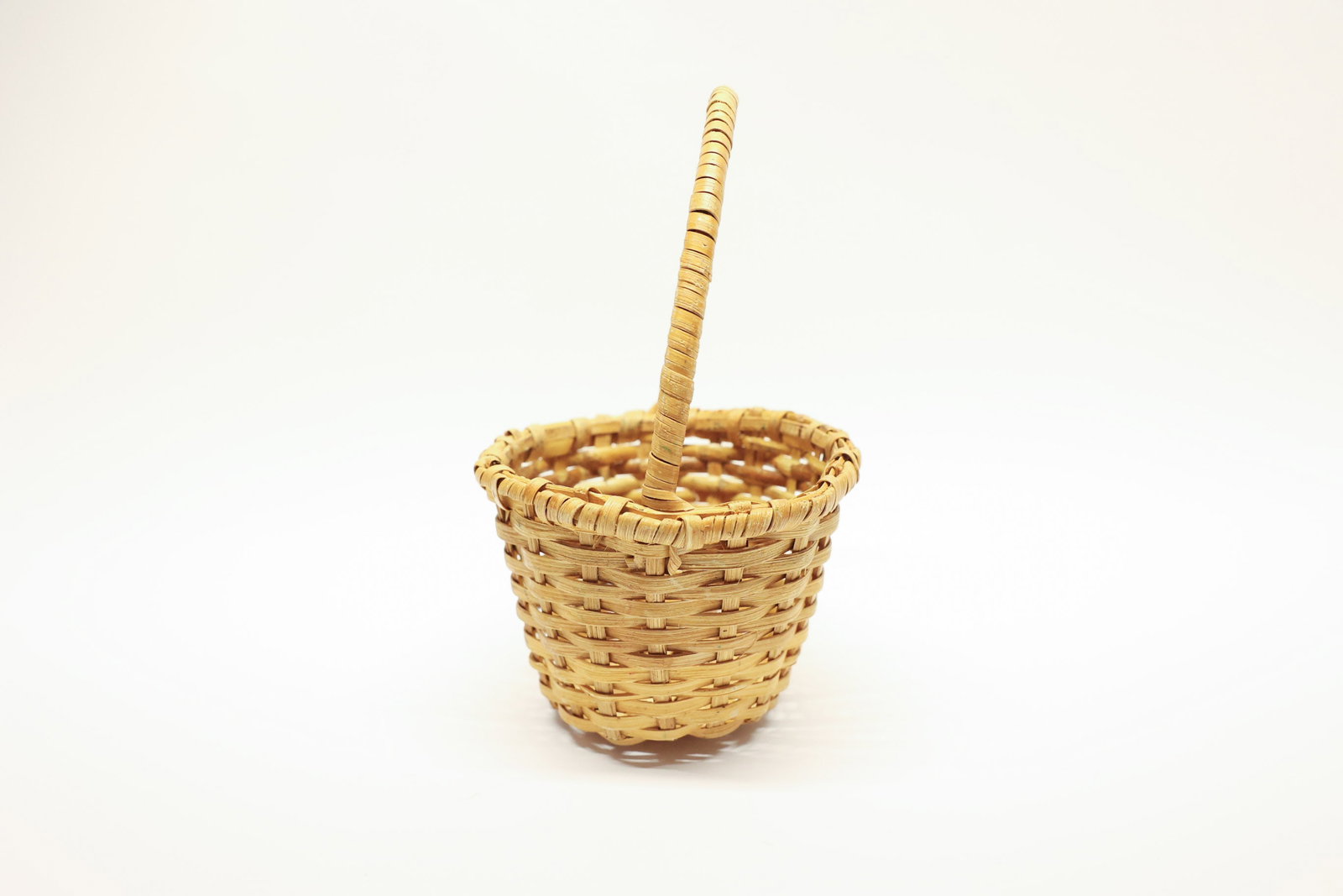 Small Split-Wood One-Egg Basket - 2