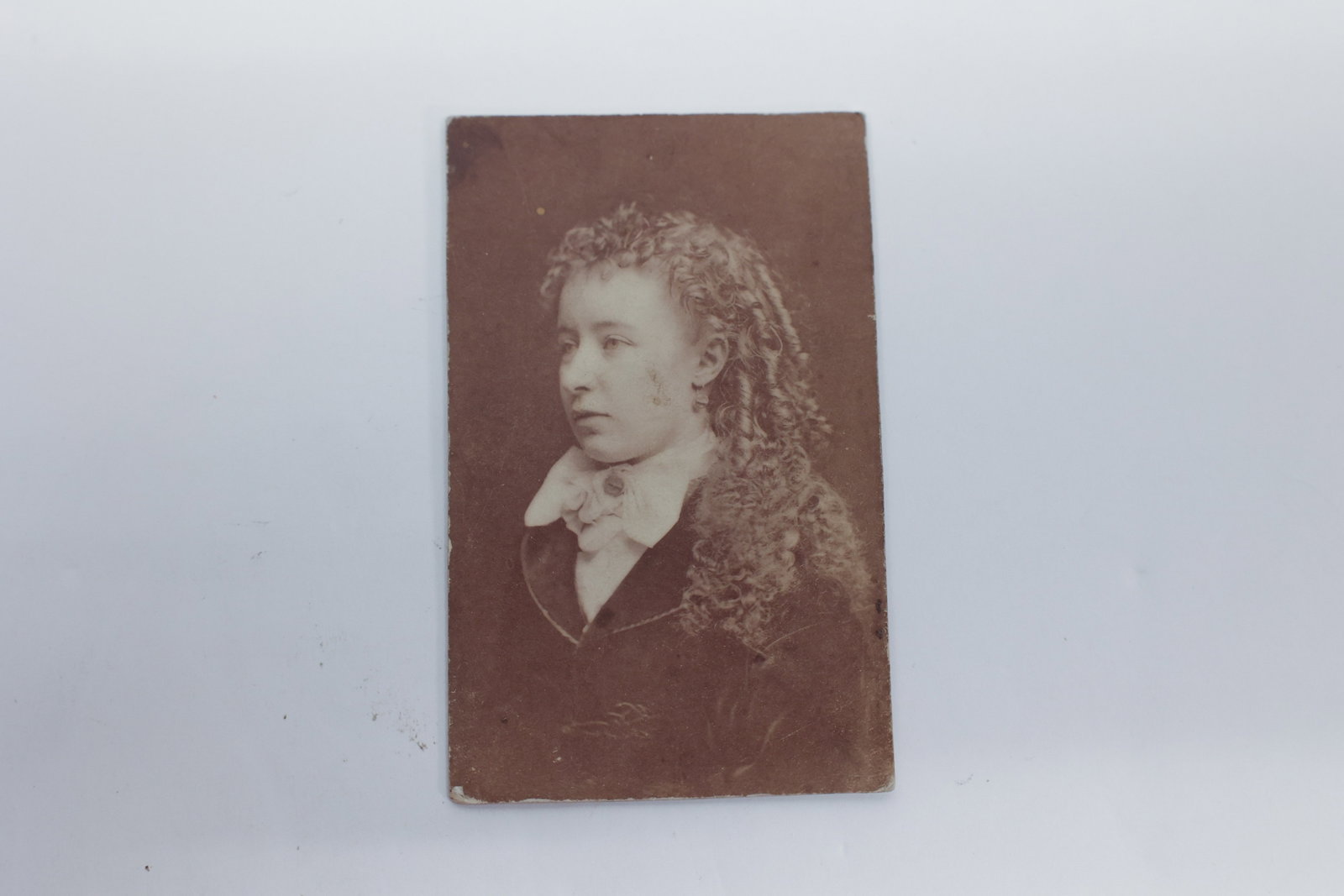Antique Sepia Portrait CDV Card Victorian Photo: Dimensions: W: 2.25", L: 3.5"