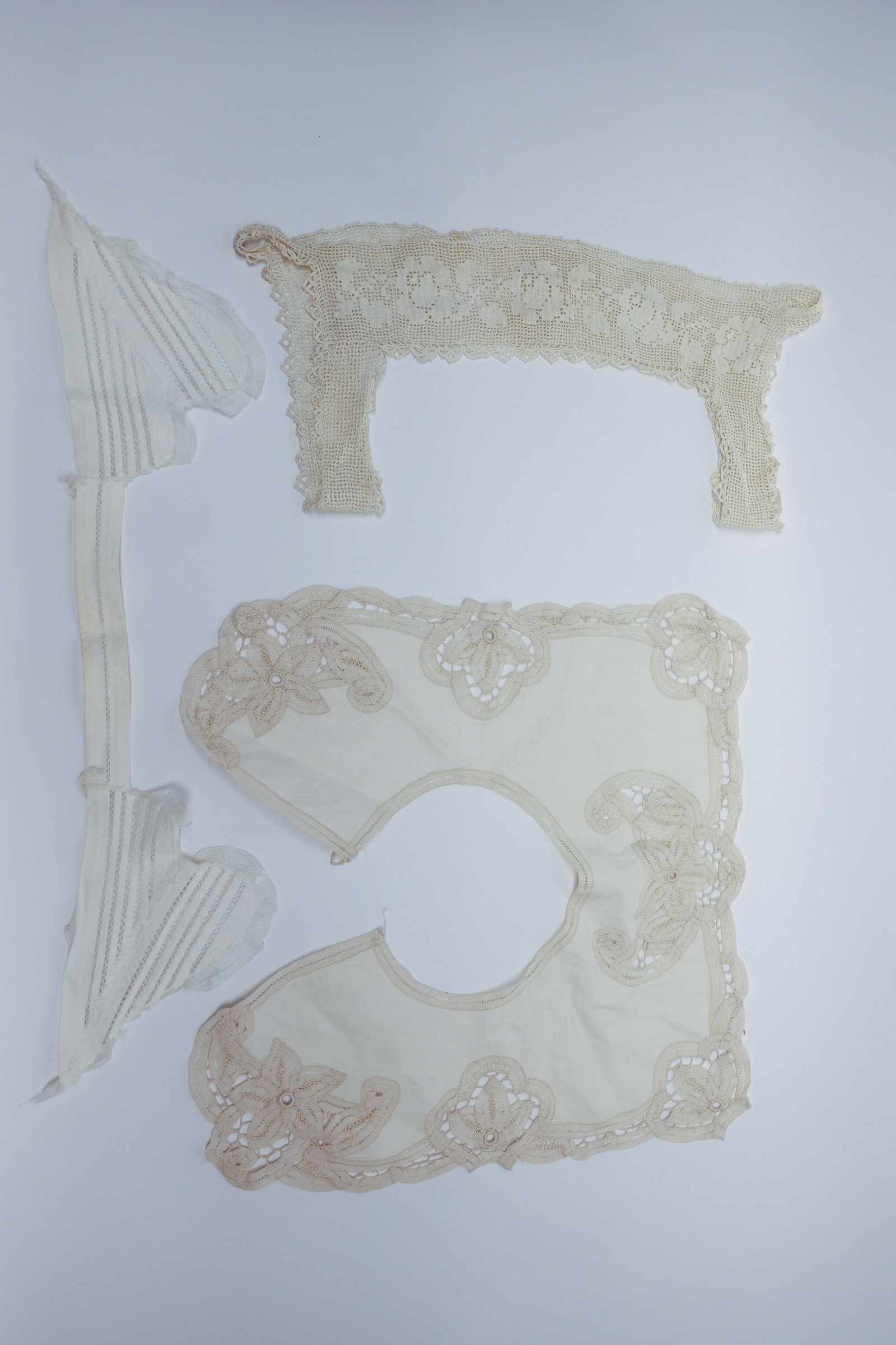3 Edwardian Lacework Collars and Corset Cover (1 of 5)