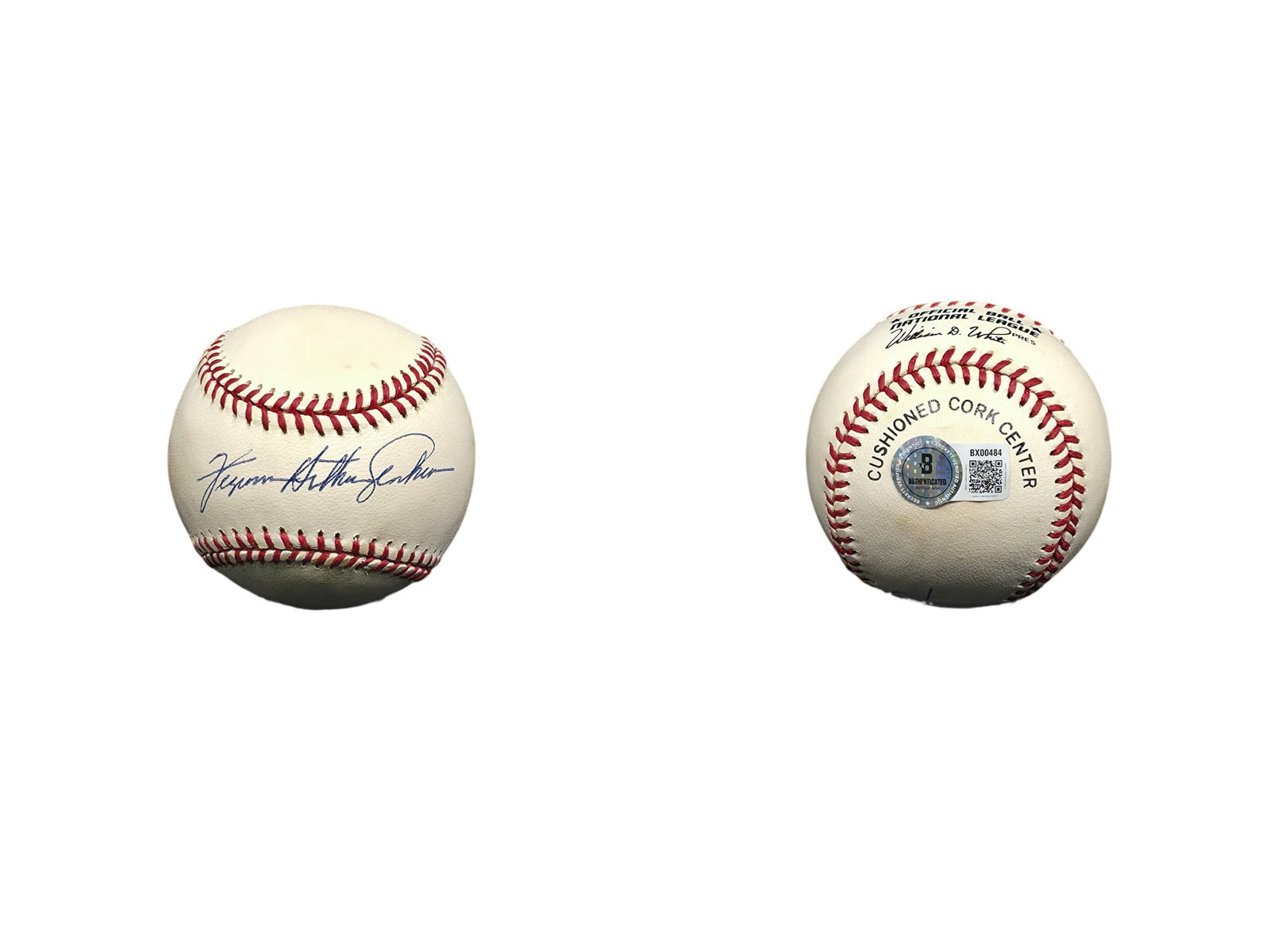 FERGIE JENKINS SIGNED BASEBALL BECKETT AUTHENTICATED: This autographed memorabilia piece features an official Major League baseball boldly signed across the sweet spot by legendary pitcher and National Baseball Hall of Fame inductee Fergie Jenkins.