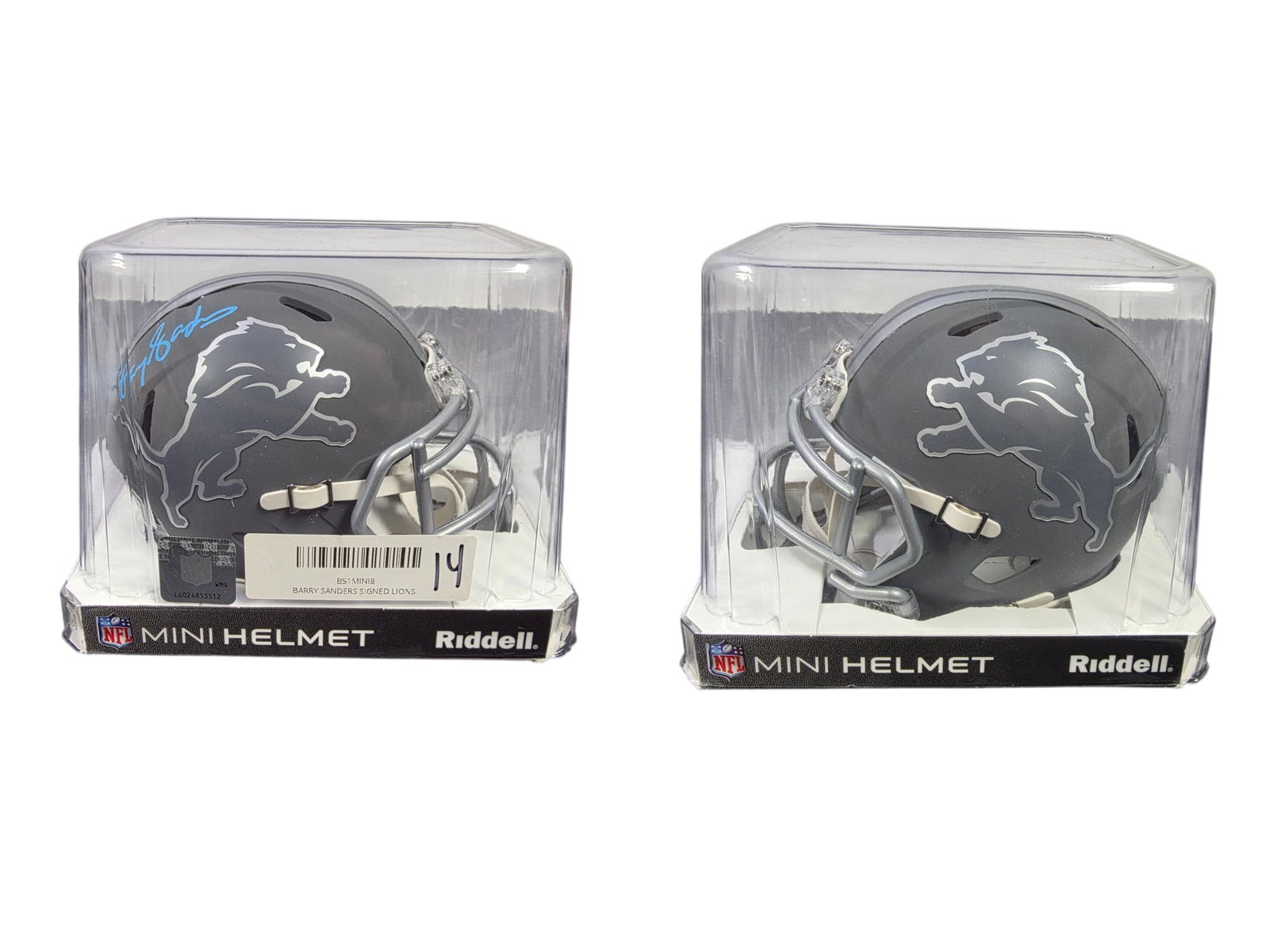 BARRY SANDERS SIGNED BECKETT AUTHENTICATED LIONS NFL SLATE MINI HELMET: This timeless sports memorabilia piece showcases a bold signature from Pro Football Hall of Fame running back Barry Sanders on a Detroit Lions NFL mini helmet. Accompanied by Beckett Authentication, t