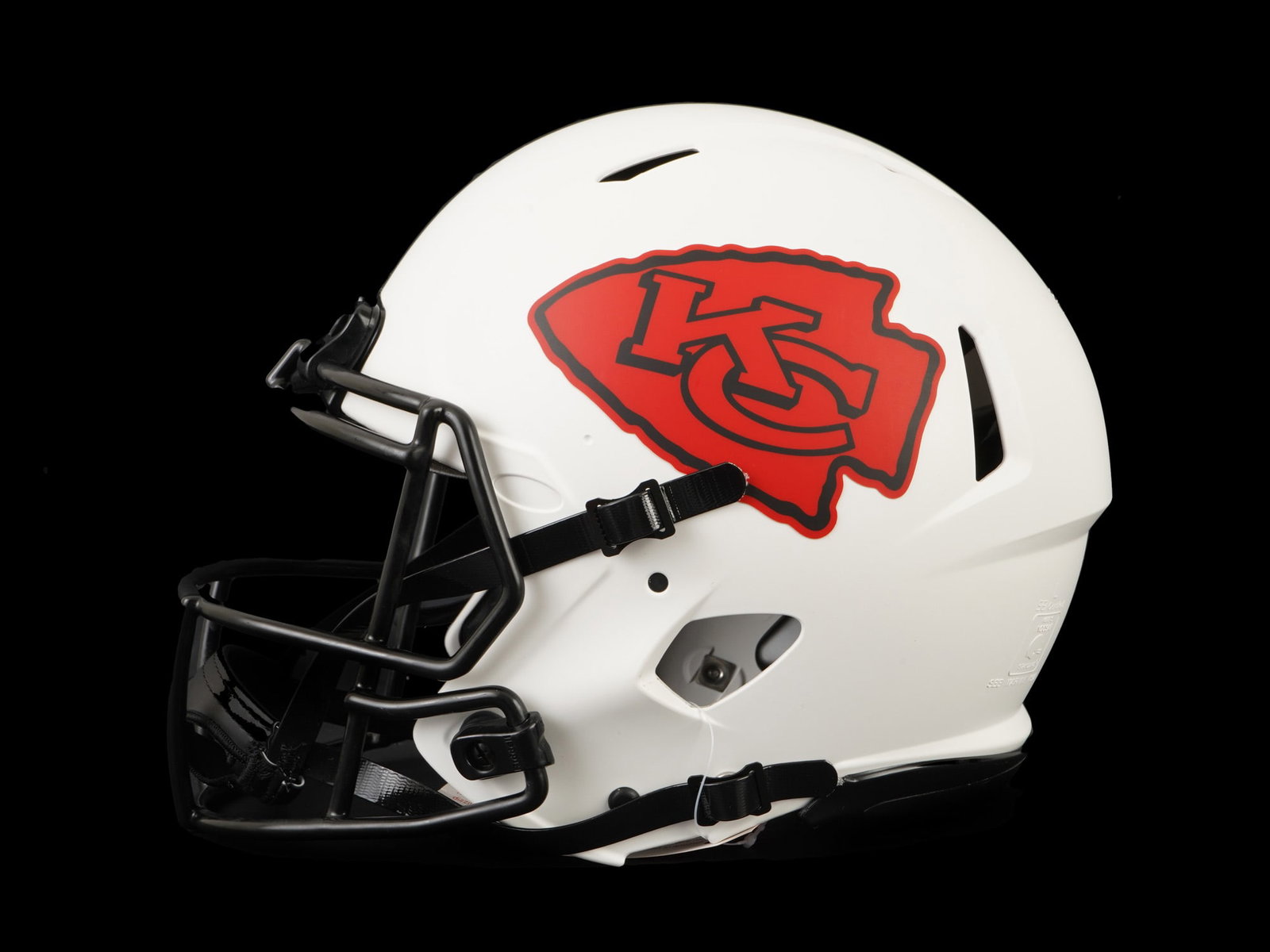 PATRICK MAHOMES SIGNED CHIEFS LUNAR ECLIPSE SPEED HELMET - 2