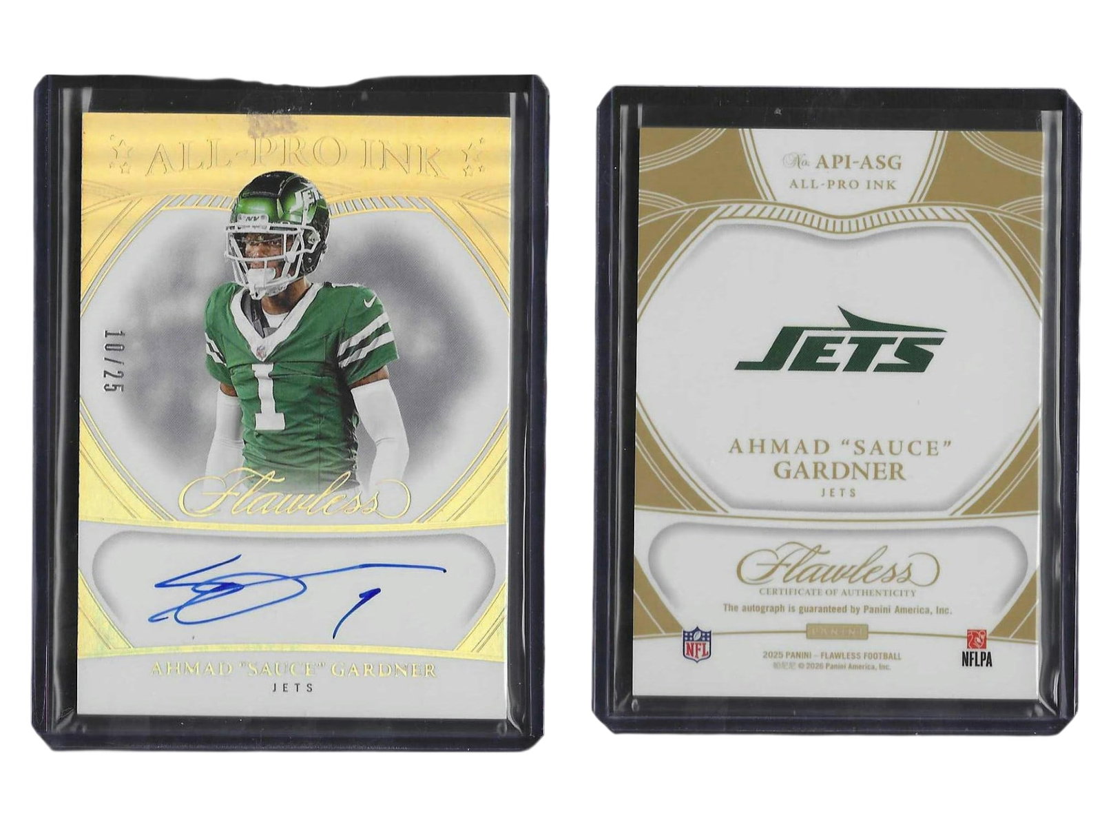 2025 PANINI FLAWLESS FOOTBALL AHMAD "SAUCE" GARDNER #API-ASG ALL-PRO INK AUTO /25 JETS: This premier sports card collectible features lockdown superstar cornerback Ahmad 'Sauce' Gardner from the 2025 Panini Flawless release. Boasting an immaculate on-card signature, this All-Pro Ink inse