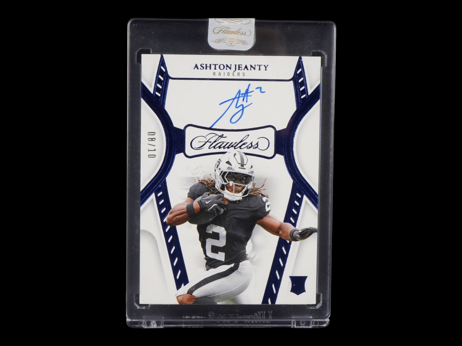 2025 FLAWLESS ASHTON JEANTY ON-CARD AUTO RC /10: This monumental 2025 Panini Flawless rookie card features Las Vegas Raiders running back Ashton Jeanty in an elite, low-numbered parallel limited to only ten copies worldwide. As the first running