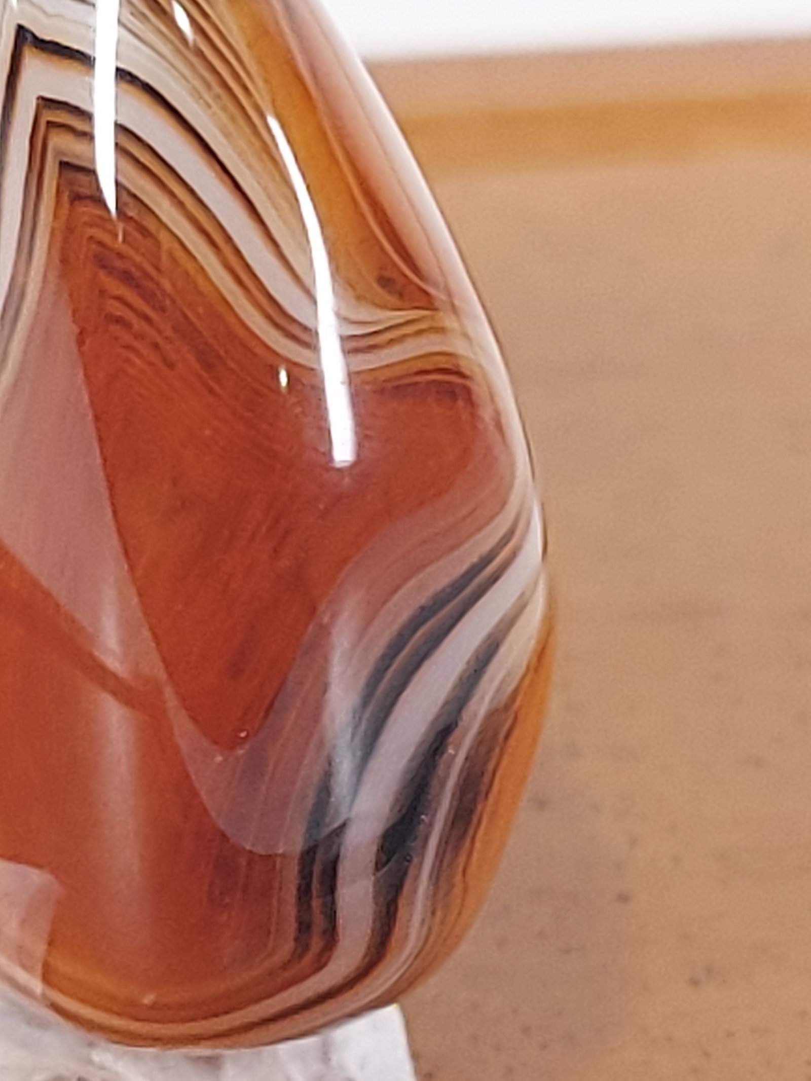Madagascar Banded Agate - 10