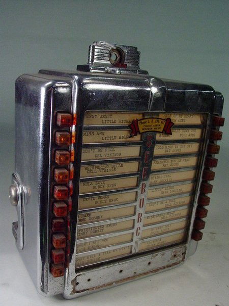 Vintage Chrome 1950's Seeburg Milk Shake Dinner: Vintage Chrome 1950's Seeburg Milk Shake Dinner Juke Box Remote