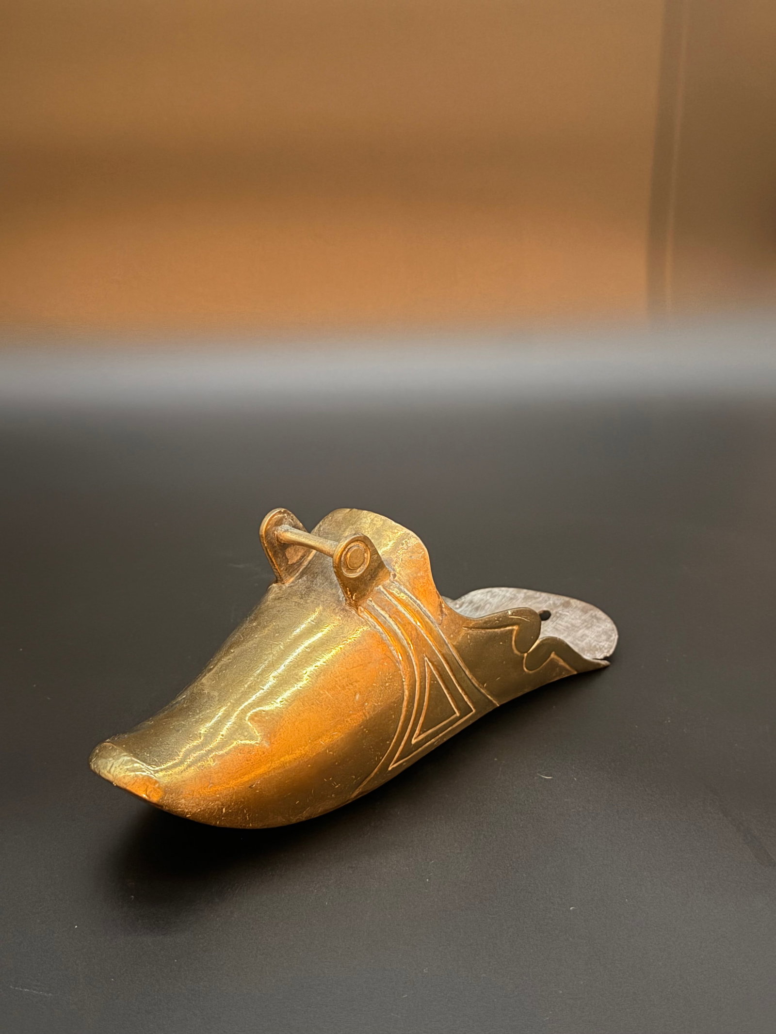Brass Conquistador Stirrup (1 of 6)