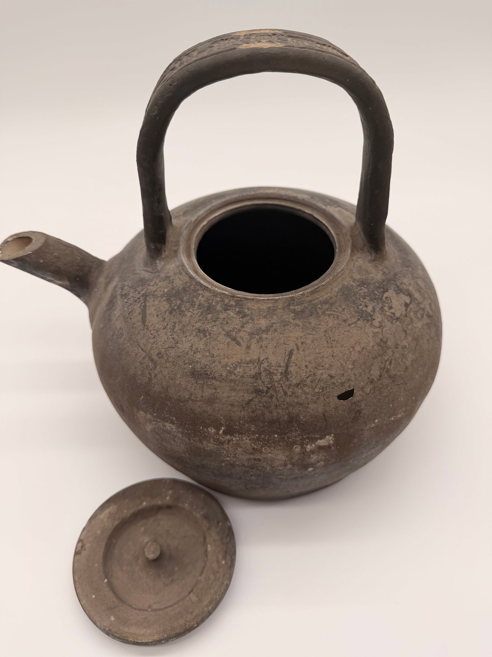 Chinese Tetsubin Tea Kettle (1 of 5)