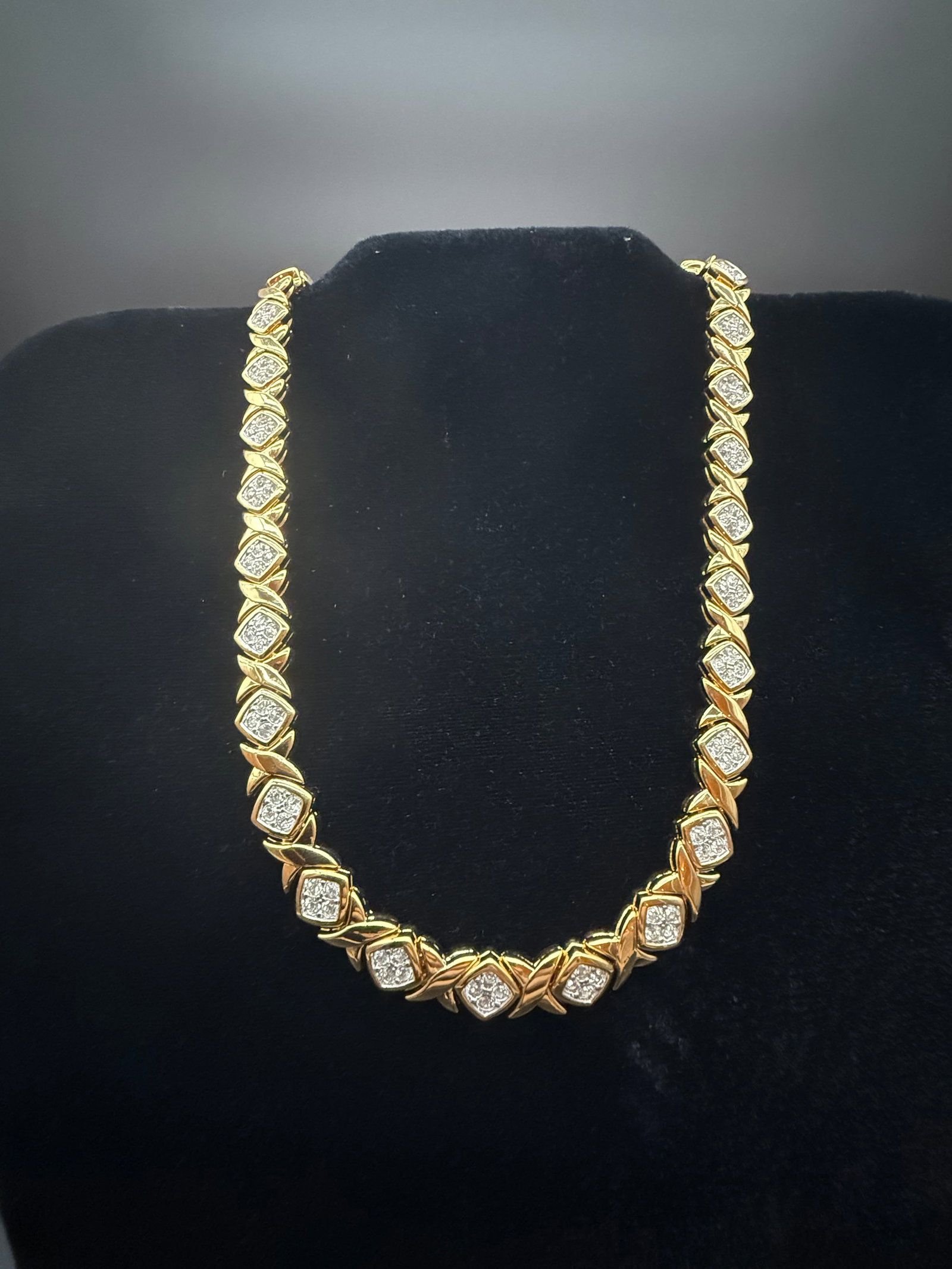 Nina Ricci Choker: Nina Ricci signed "Diamond X" 17"choker of gold tone metal