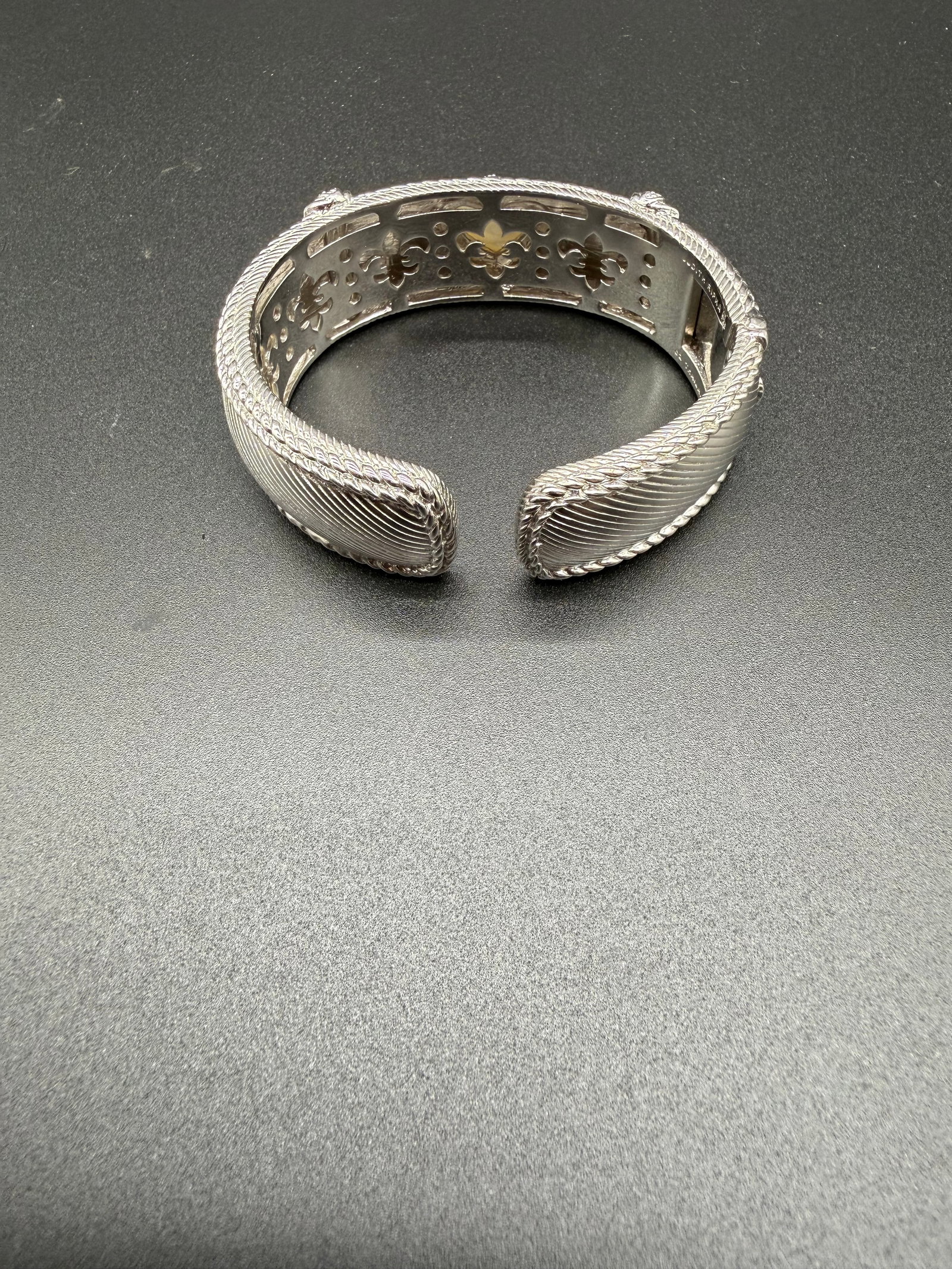 .925 Judith Ripka cuff Bracelet - 2