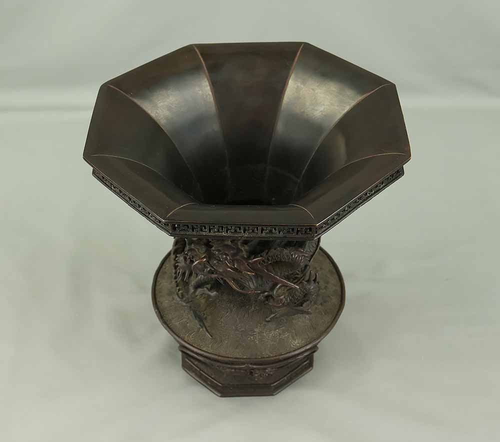 Ninjusai - Dragon and lion Decorative Bronze Octagon Flower Vase Ikebana Vase with Box - 17