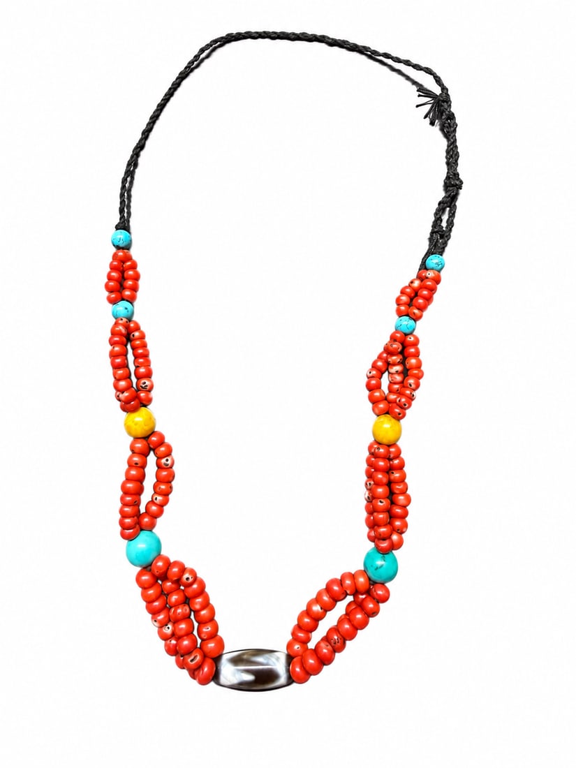 Rare Qing Dynasty Himalayan Bead Necklace with Red Coral and a Dzi Bead (1 of 6)