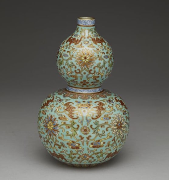 Gourd-shaped vase with Indian lotus scrolls on a lake green ground in fencai painted enamels: Chinese Antiques Asian Antiques Porcelain Bronze Jade Painting Scroll Gold Chinese Ming Dynasty Furniture