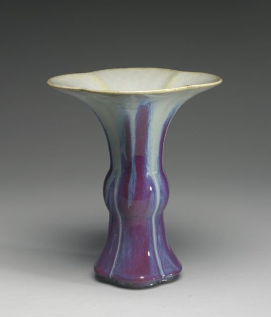 Chinese Antiques Art Gu vase with foliated rim in glaze imitating Jun ware: Chinese Antiques Asian Antiques Porcelain Bronze Jade Painting Scroll Gold Chinese Ming Dynasty Furniture