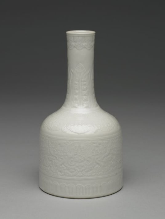 Chinese Antiques Art Vase with incised design of flowers in white glaze: Chinese Antiques Art Asian Antiques Porcelain Bronze Jade Painting Scroll Gold Chinese Ming Dynasty Furniture