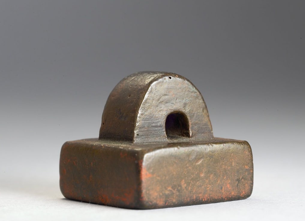 Chinese Antiques Art Bronze seal with inscription “Bu qujiang yin”: Chinese Antiques Art Asian Antiques Porcelain Bronze Jade Painting Scroll Gold Chinese Ming Dynasty Furniture