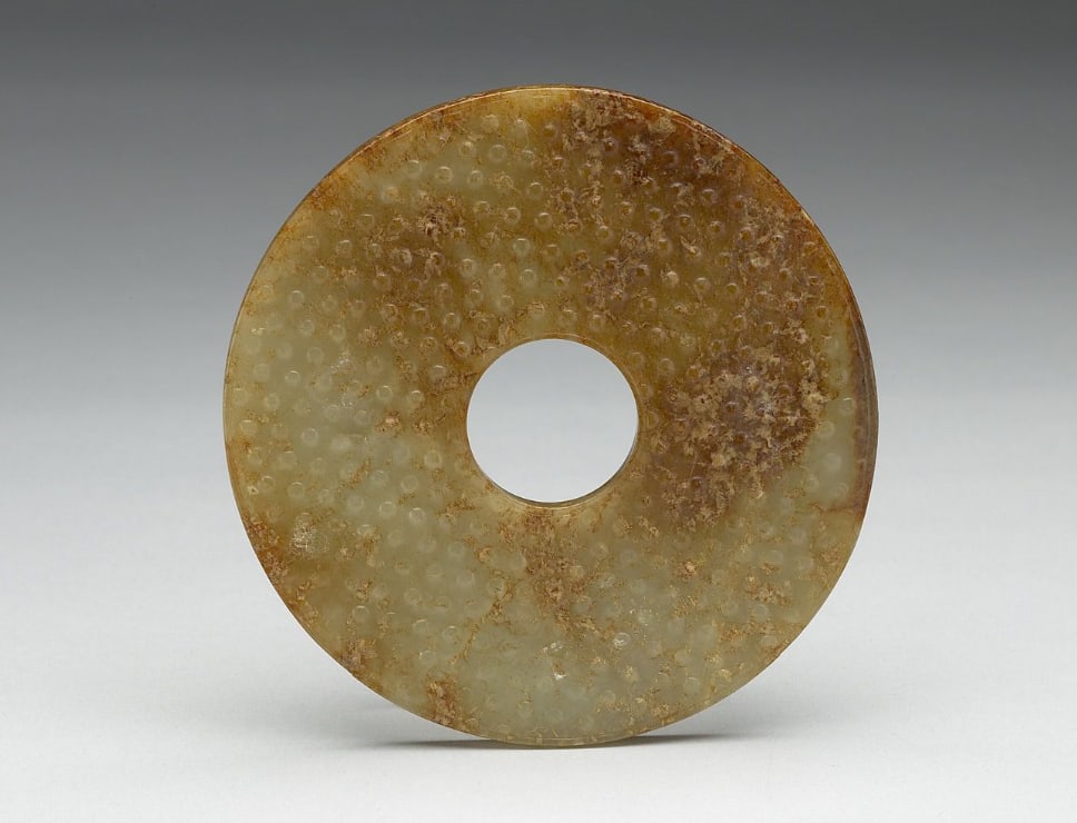 Chinese Antiques Art Jade bi disc with embossment pattern: Chinese Antiques Art Asian Antiques Porcelain Bronze Jade Painting Scroll Gold Chinese Ming Dynasty Furniture