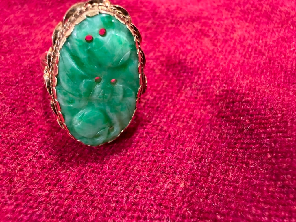 14 karat gold ladies ring: 14 karat gold ladies ring 3.5 DWT total weight with Stone. Not marked but tested as 14.Kt. Guaranteed