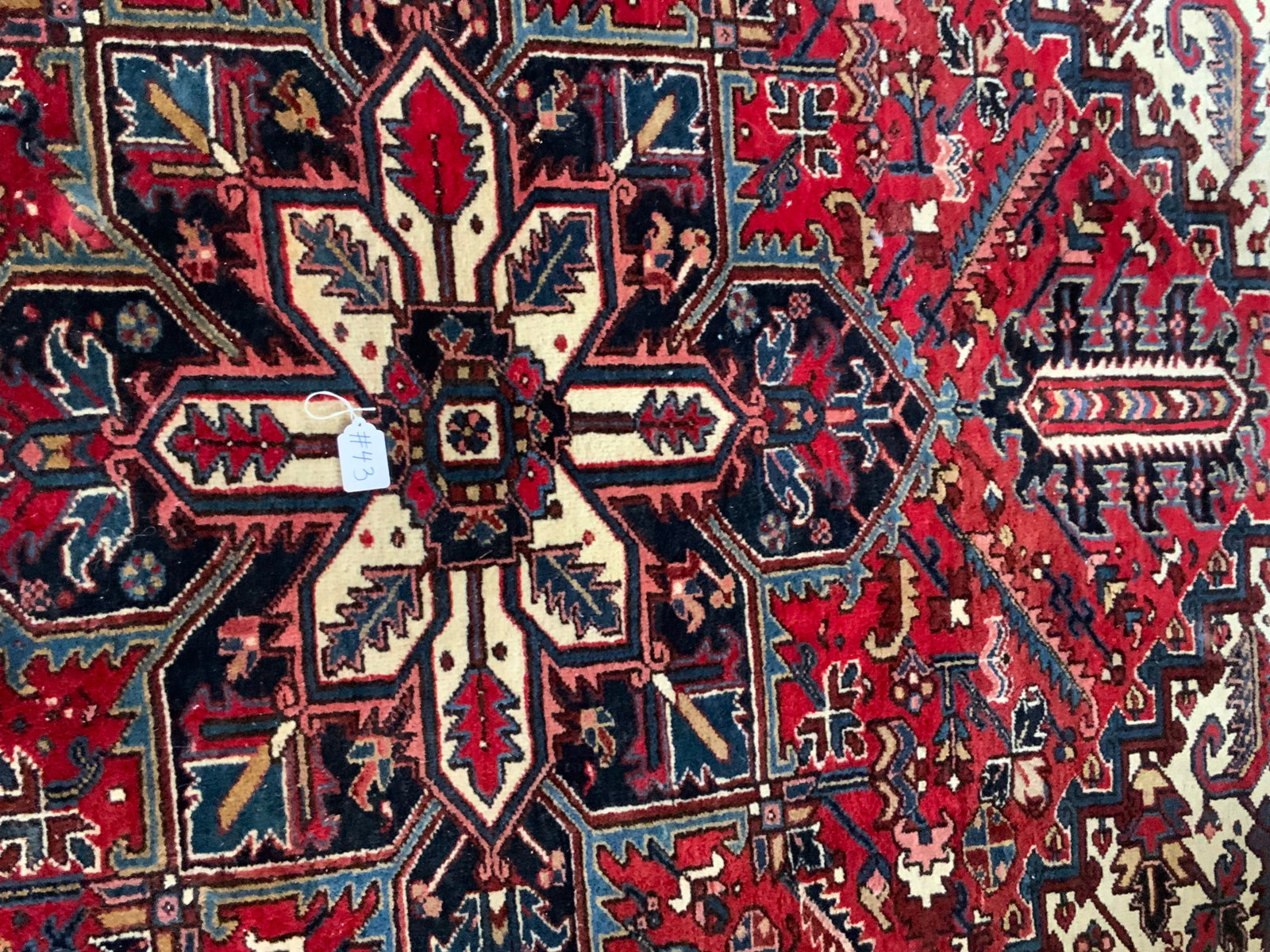 Oriental Heriz Carpet - 3