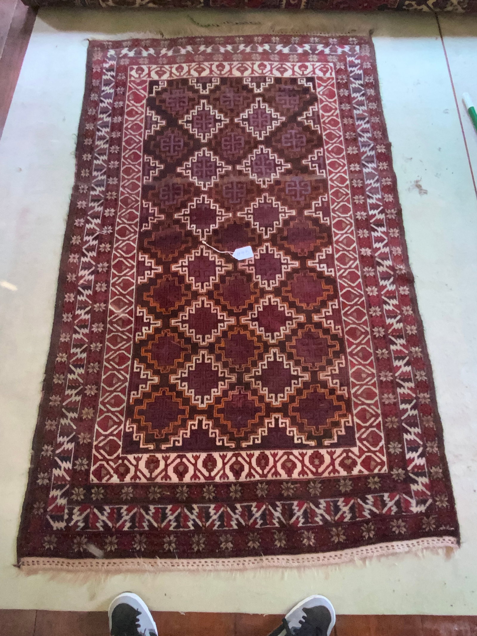 Oriental Carpet: Oriental carpet, Caucasian geometric Persian, 4'2" x 6', 4-part border. Good condition.