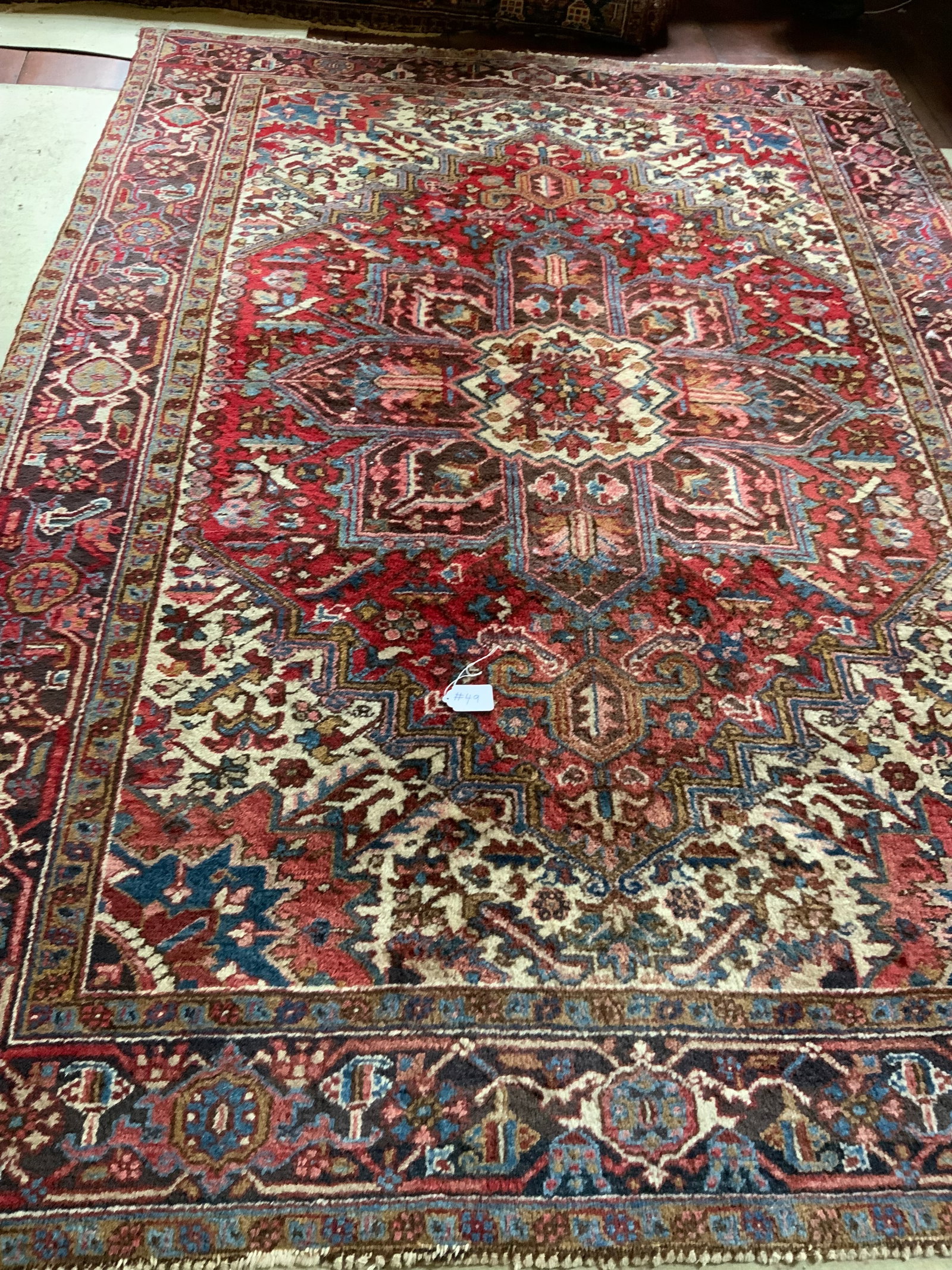 Oriental Heriz Carpet: Oriental carpet, Heriz, 6'7" wide by 9'2". Good condition.