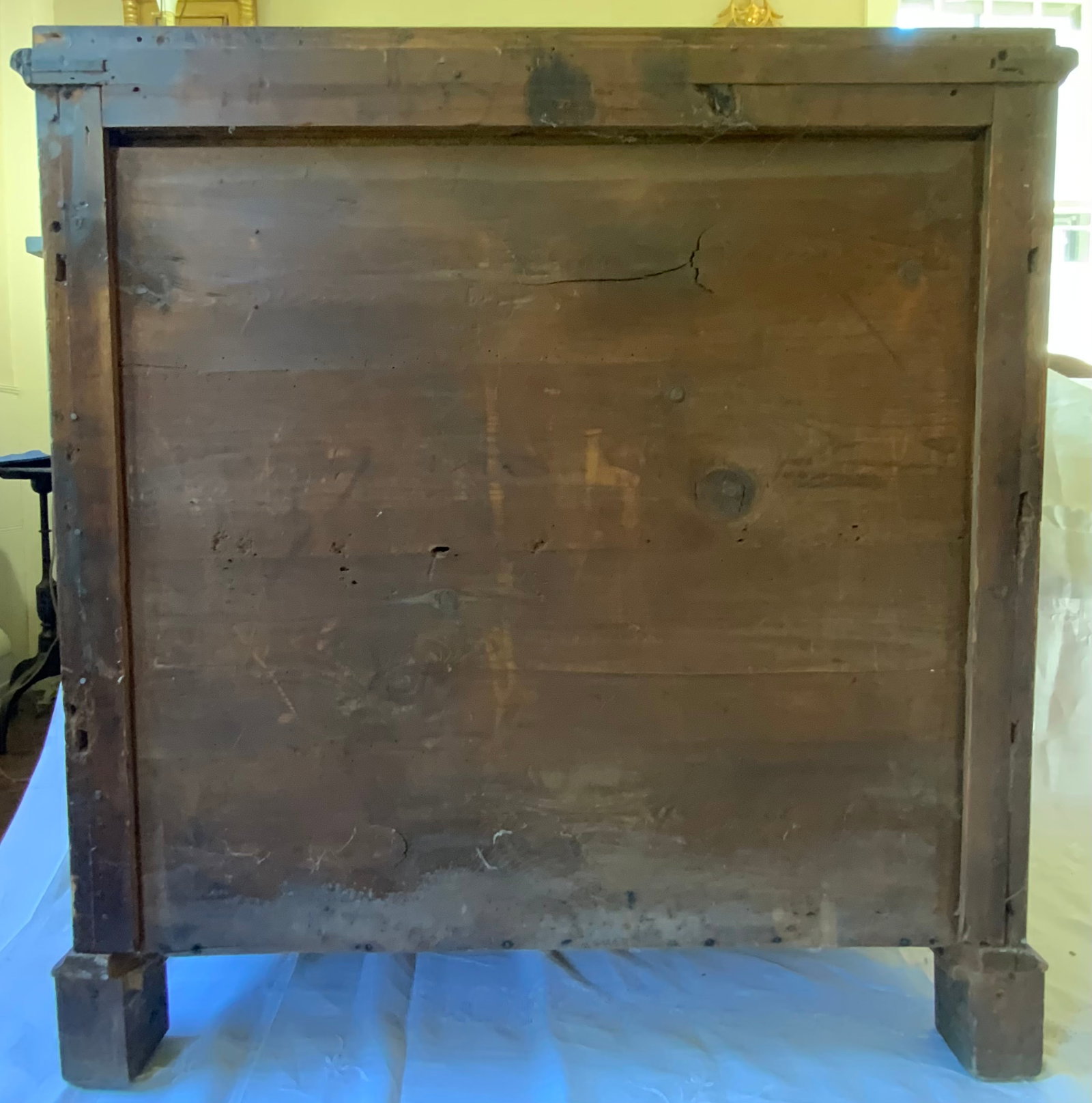 Rococo Style Chest - 7