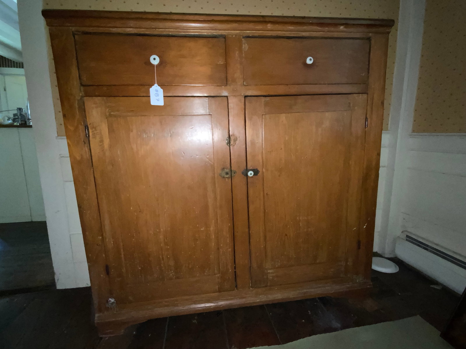 Pine Cupboard (1 of 7)