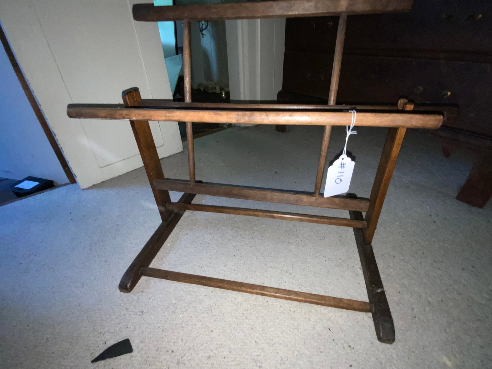 Chestnut Yarn Winder: Chestnut yarn winder on trestle base, shoe foot. Good condition.