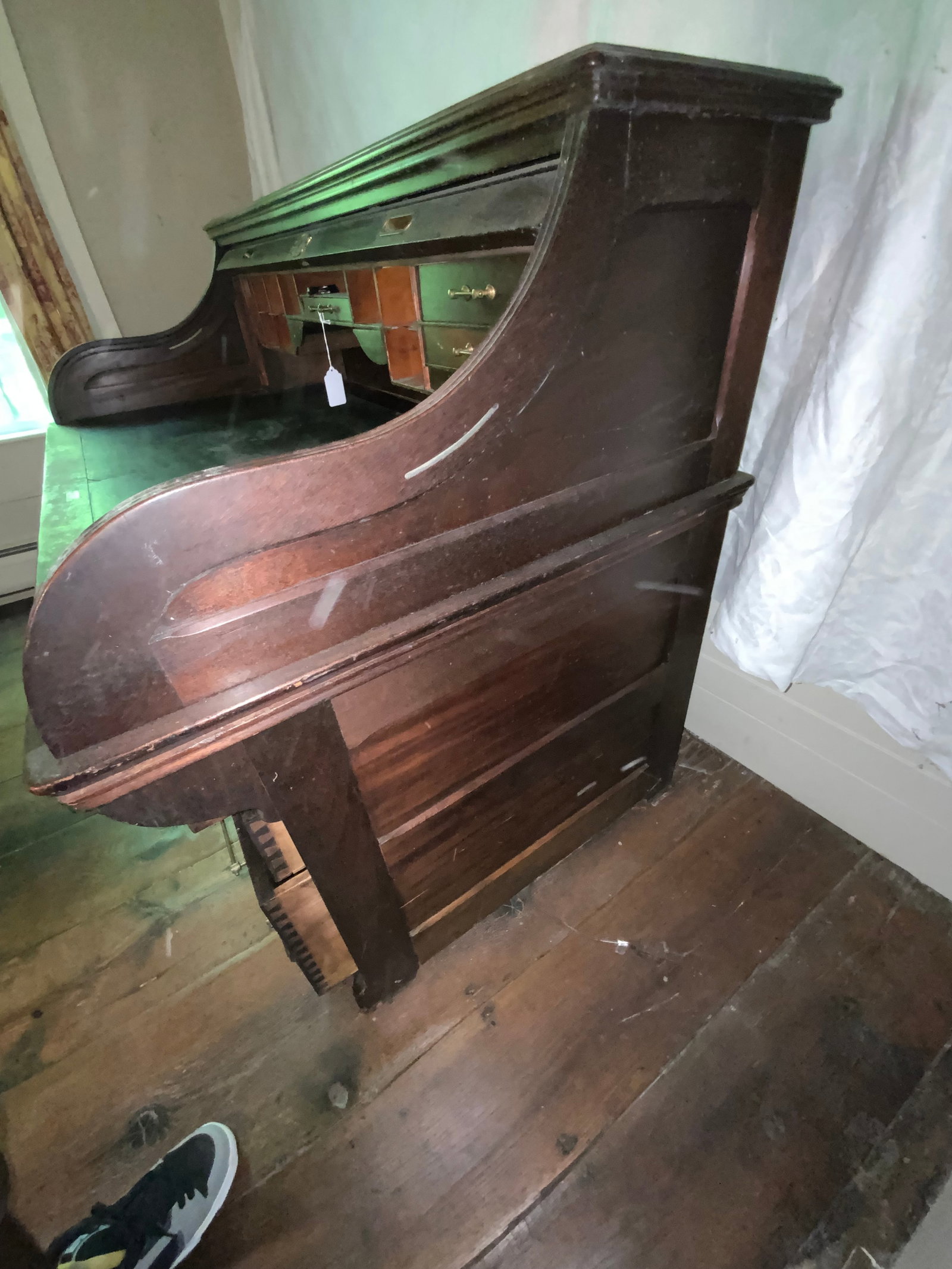 Roll Top Desk - 6