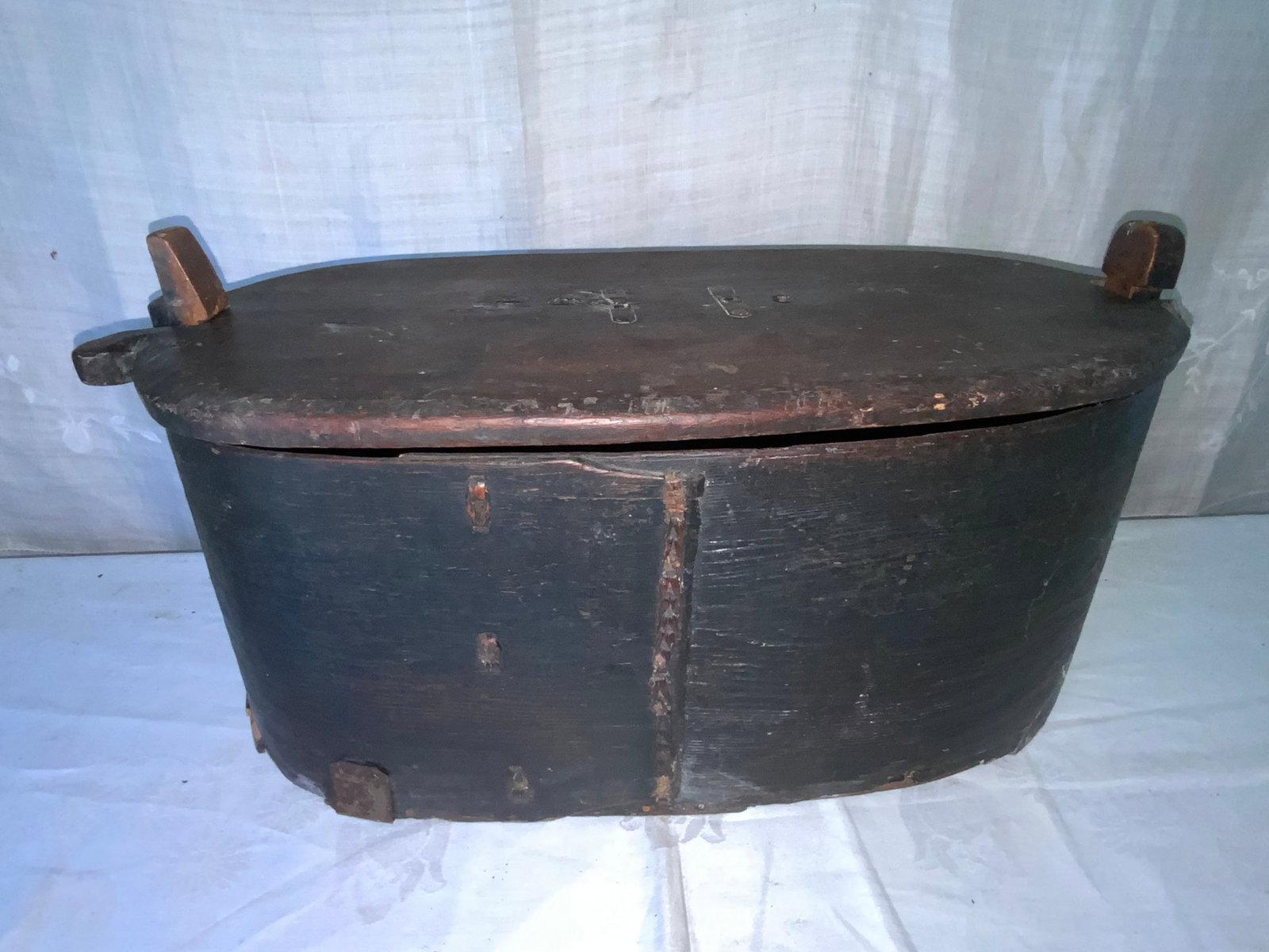 Oval Box - 4