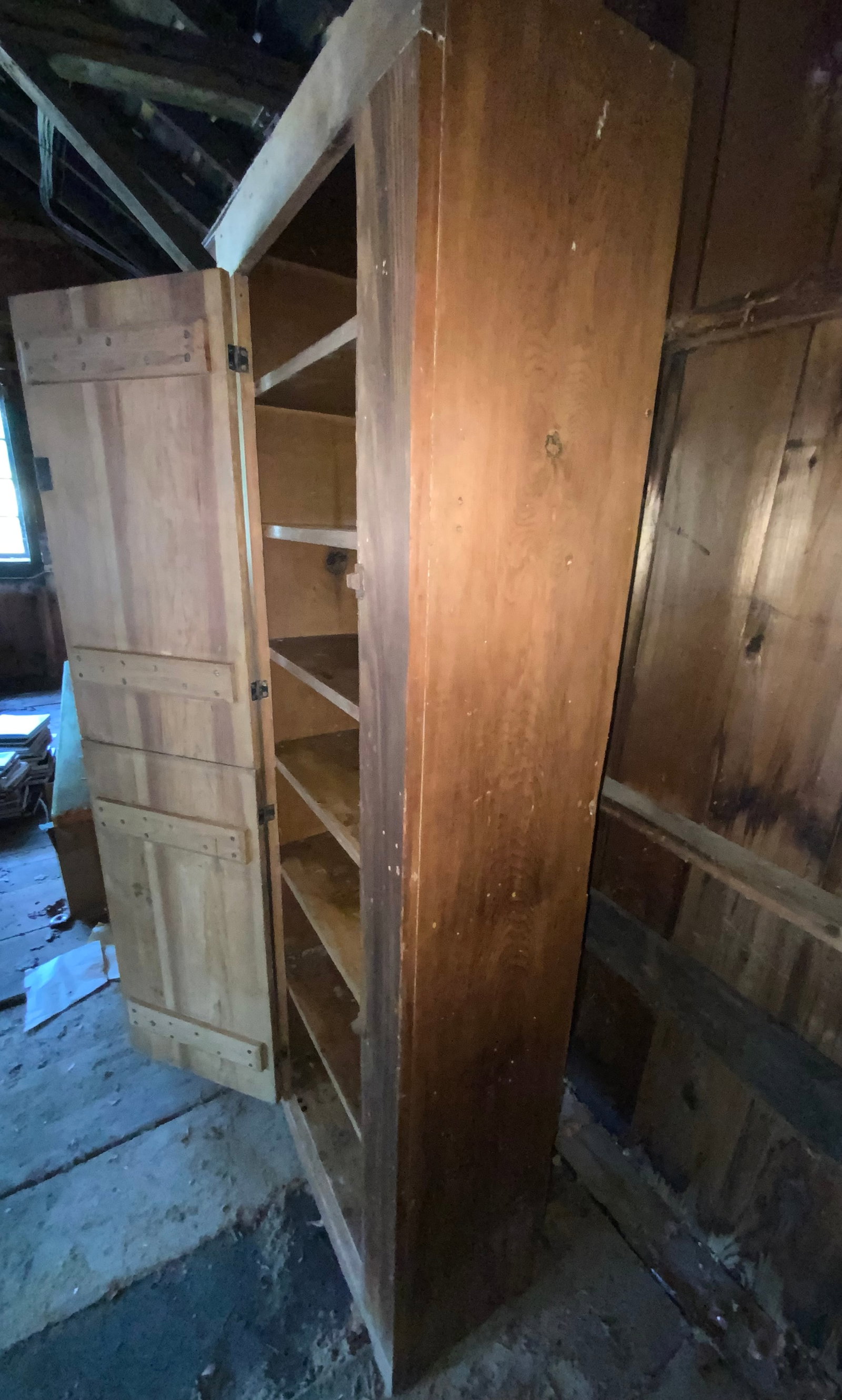 Pine Wash Cupboard - 4