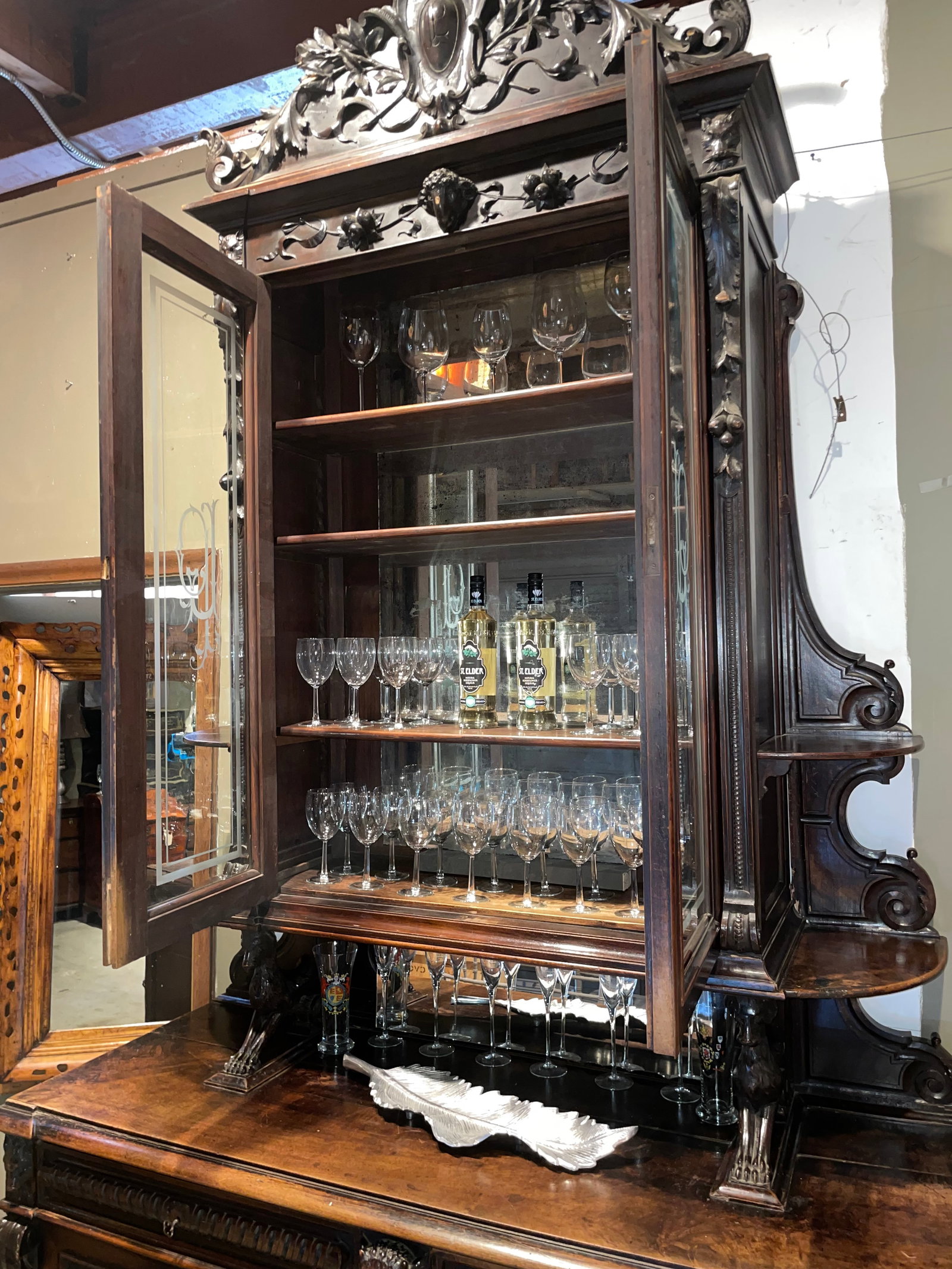 1852 Ornate Italian Vitrine - 13