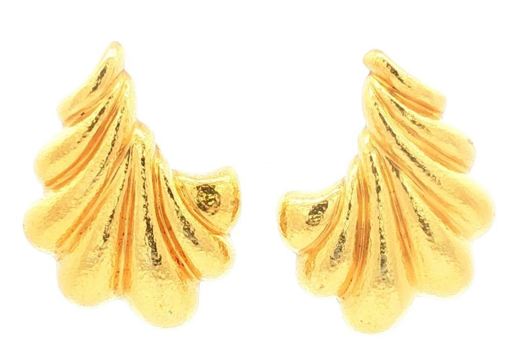 Zolotas 22Kt Ginkgo Leaf Earrings (1 of 5)