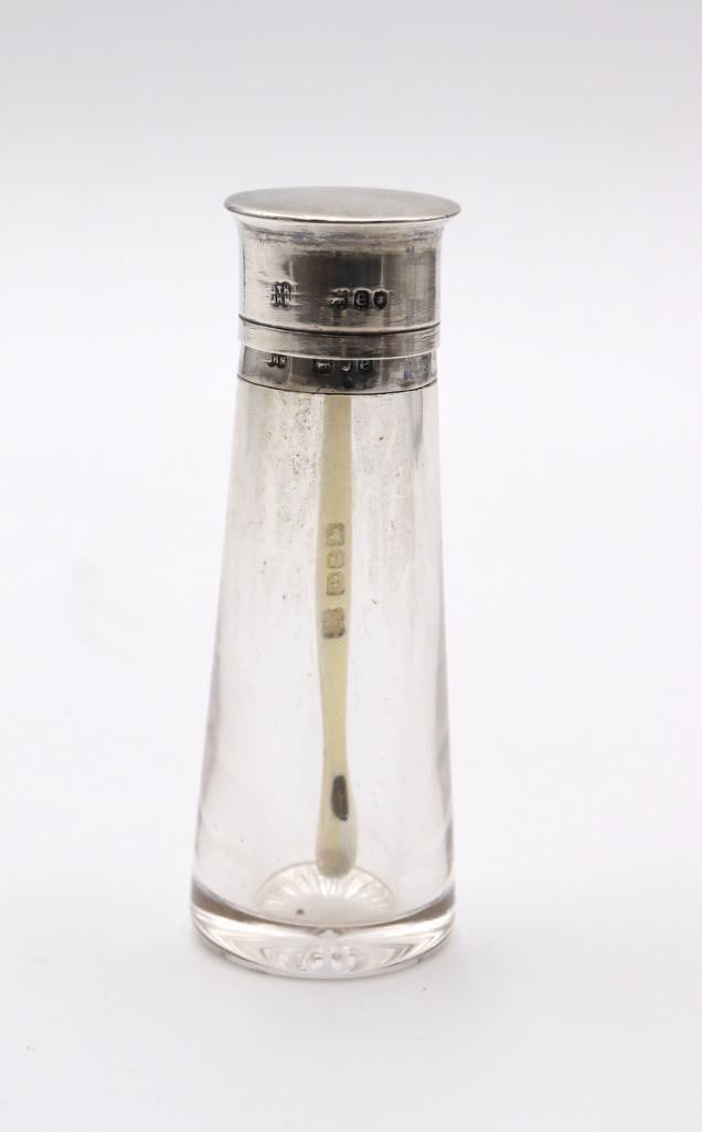 Hukin & Heath Sterling & Crystal Art Deco Cayenne Pepper Bottle (1 of 3)