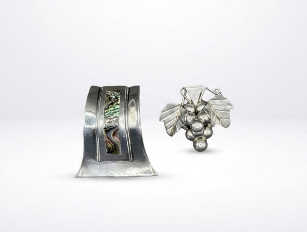 Pair of Taxco vintage pins (1 of 2)