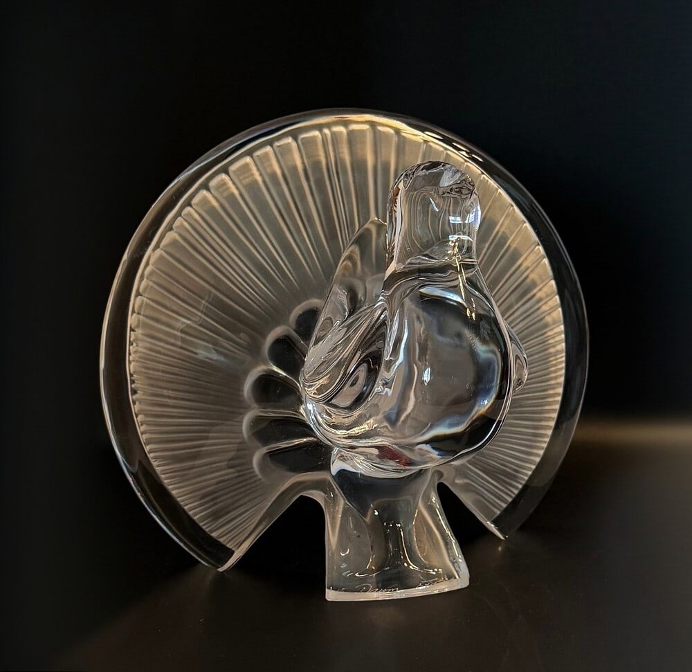 Daum France clear and frosted Peacock sculpture 20th century: Signed Daum france Peacock sculpture mid to late 20th century art art glass piece features a stylized bird showcasing a spectagular fanned out tail signed in script on lower front