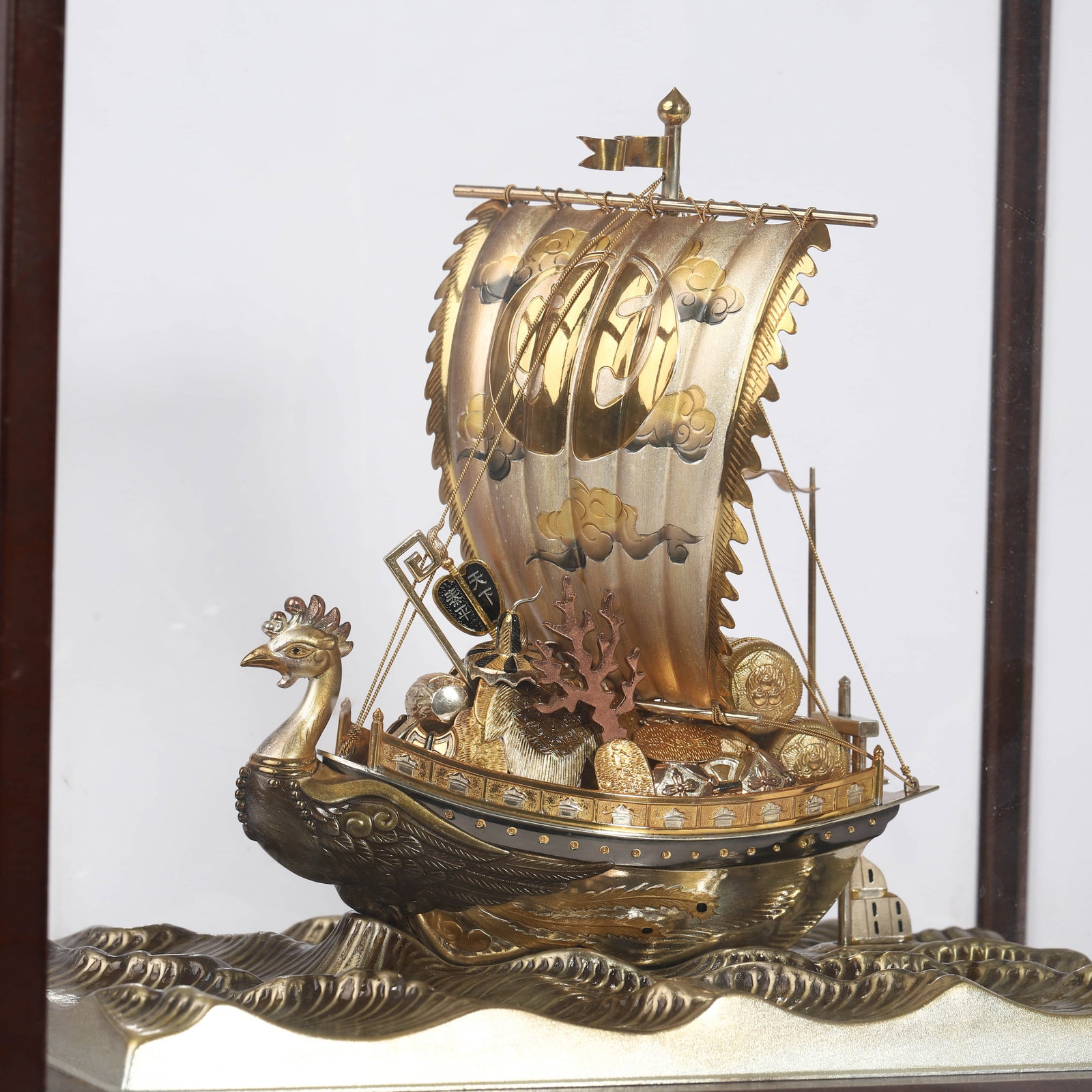 TREASURE SHIP SCULPTURE - 2