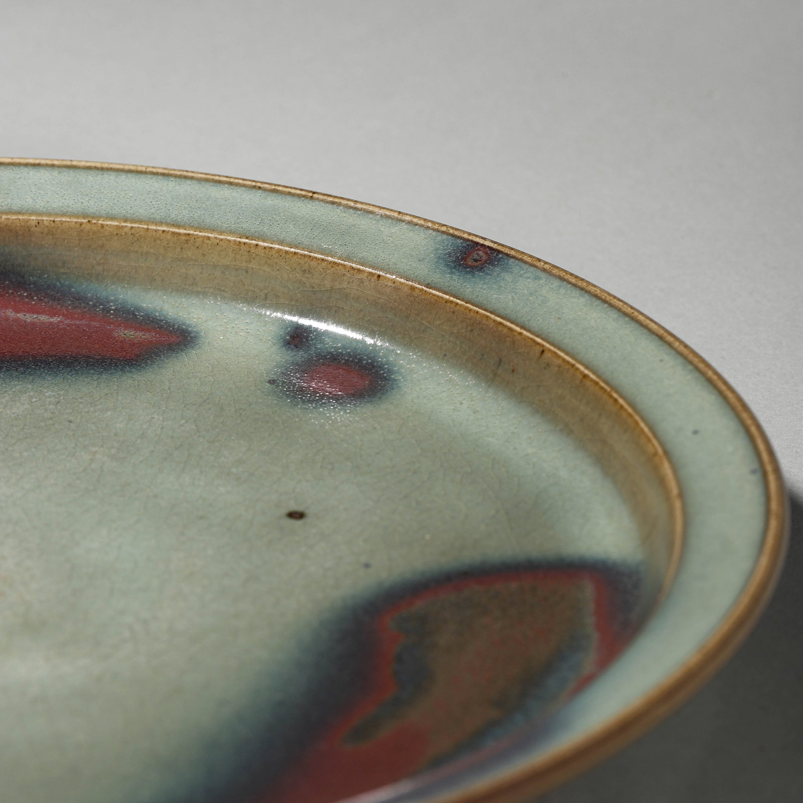 A CHINESE JUN-TYPE GLAZED DISH - 4