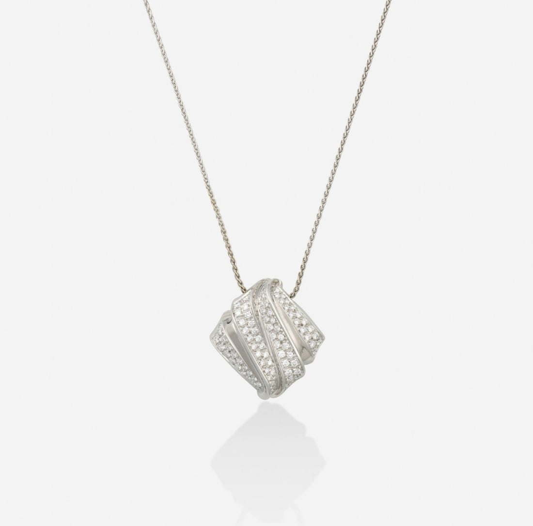 White gold diamond pendant with chain (1 of 3)