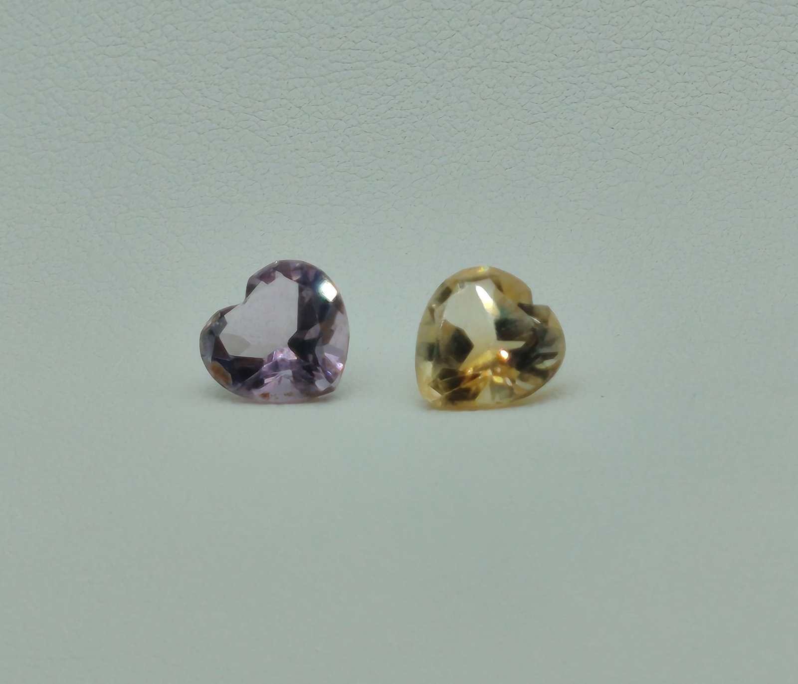 Natural Amethyst & Citrine Heart-Cut Gemstones Pair - Approx. 3.0 Carats Total (1 of 9)