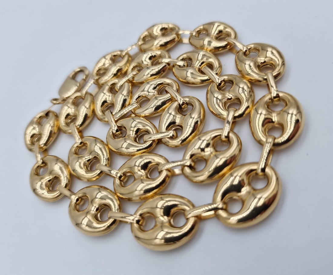 Fine Italian Handcrafted 18K Yellow Gold Marine Link Bracelet 21 cm: Fine Italian handcrafted marine link (puffed mariner) bracelet in 18K yellow gold, featuring a lobster clasp hallmarked 750 / Origin: Italy / Metal: 18K Yellow Gold (750) / Craftsmanship: Hollow chain