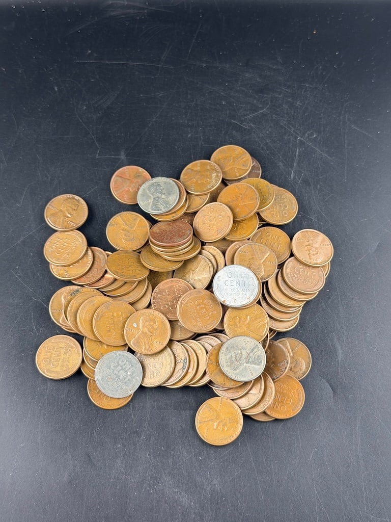 100 Miscellaneous Dated Wheat Pennies - 2