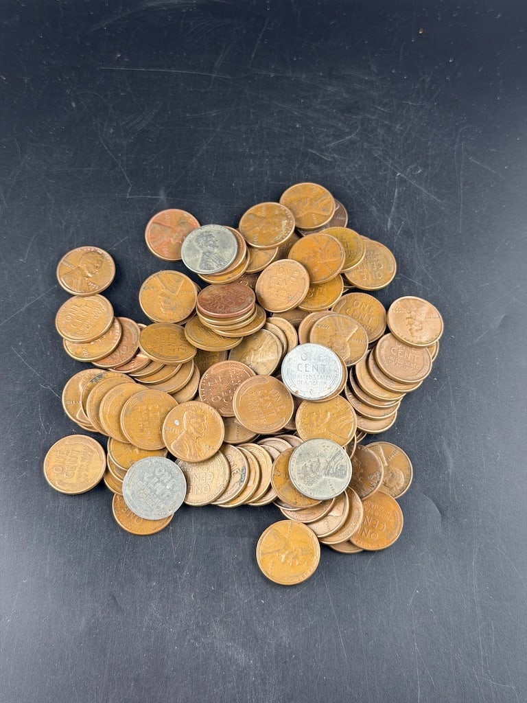 100 Miscellaneous Dated Wheat Pennies - 3