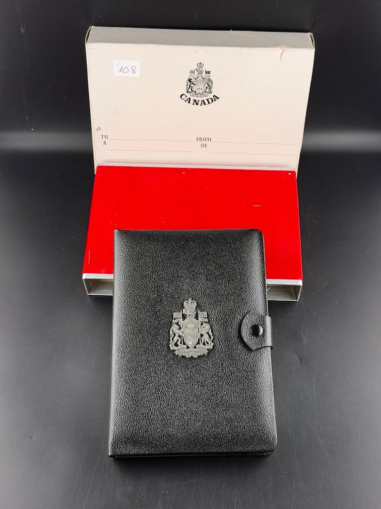 1971 Royal Canadian Mint 7-Coin Set in Genuine Leather Black Case (1 of 7)