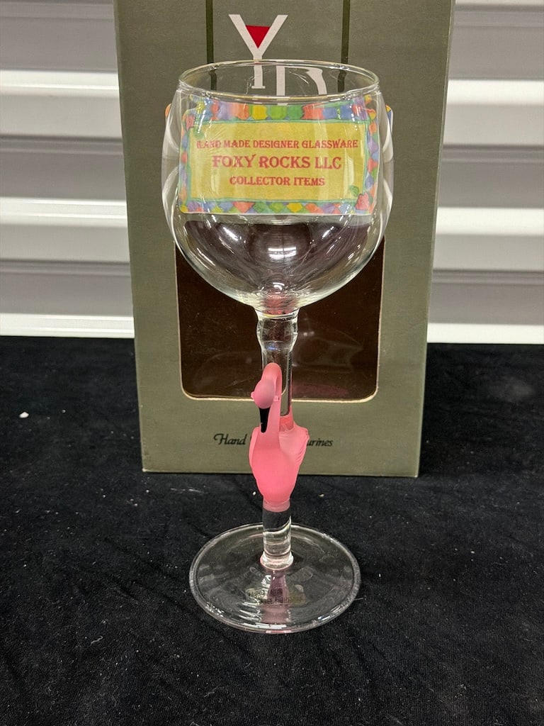 Decorative hand blown wine glass LF 325 (1 of 6)