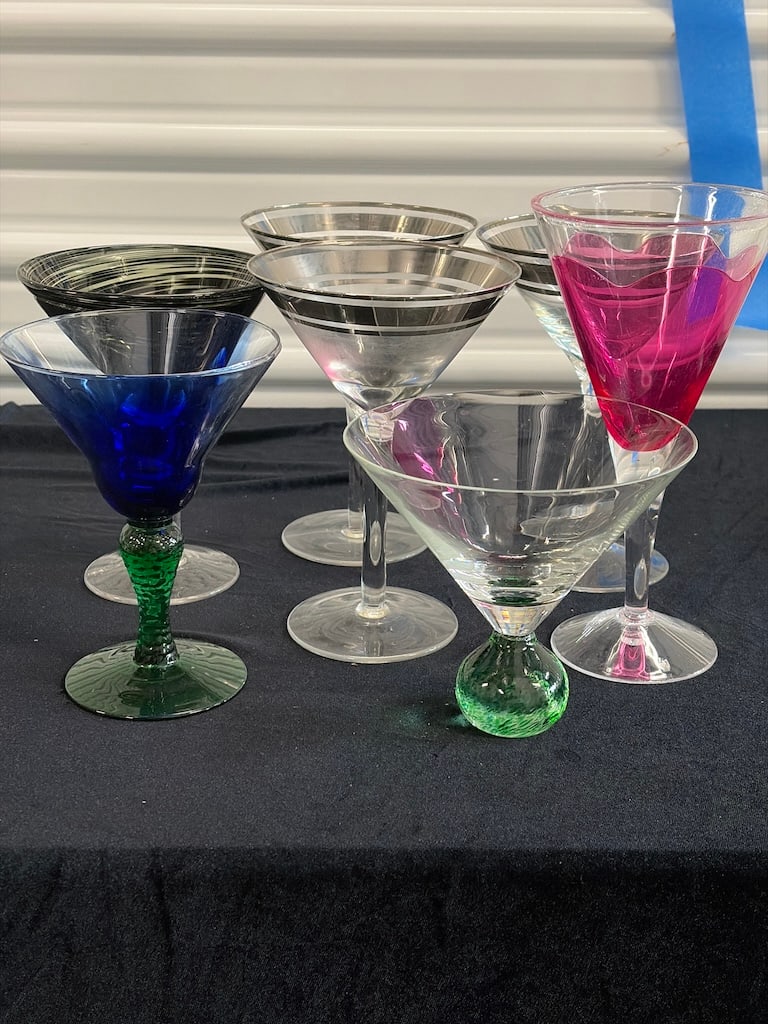 Set of 7 Vintage Colorful Martini Glasses (1 of 4)
