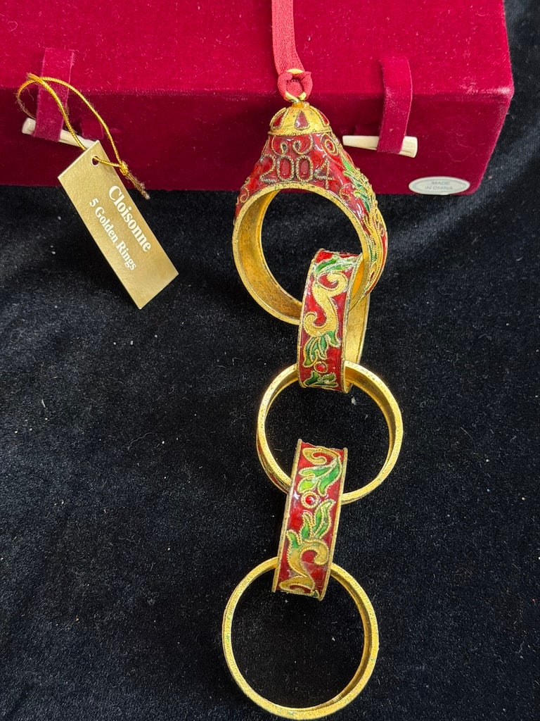 Cloisonné Decorative Ornament with 5 Golden Rings (1 of 2)