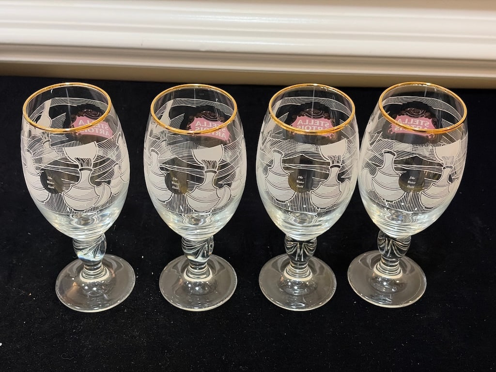 Set of Four Stella Artois Beer Glasses (1 of 3)
