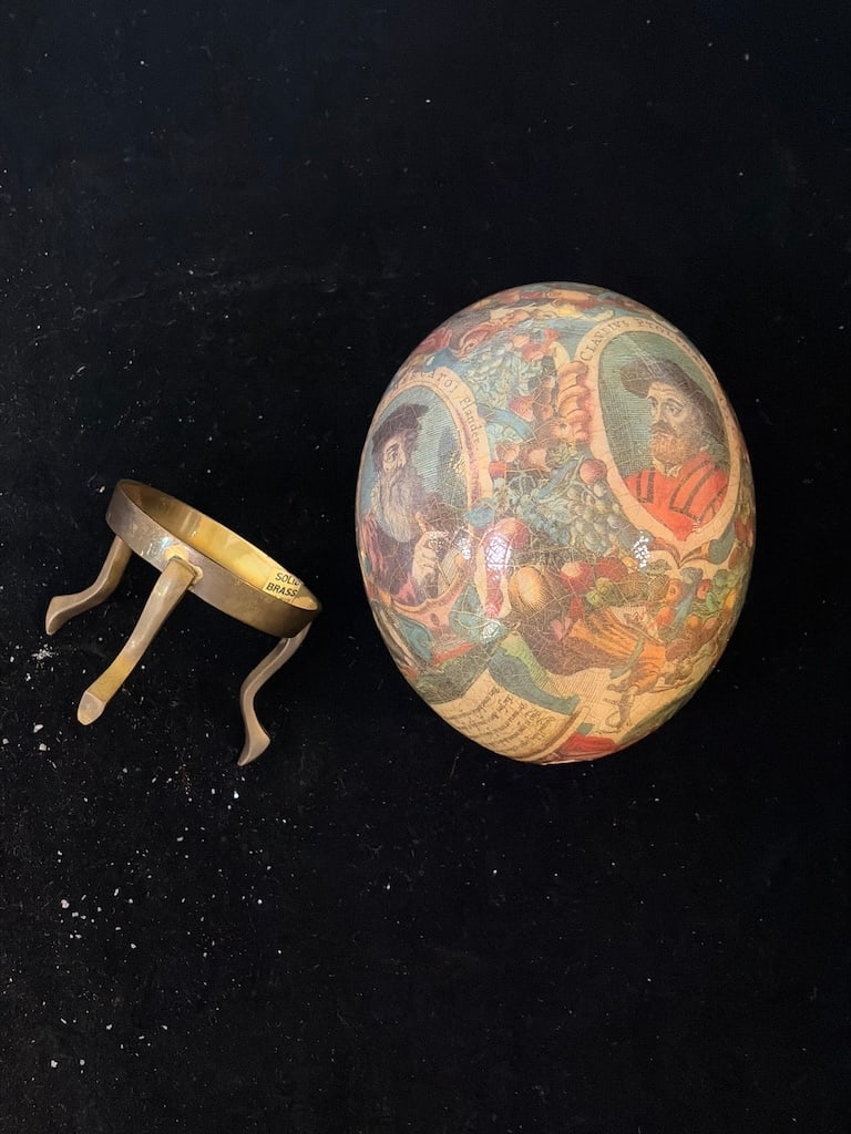 Large Julius Caesar Roman Decorative Egg on Solid Brass Stand - 4